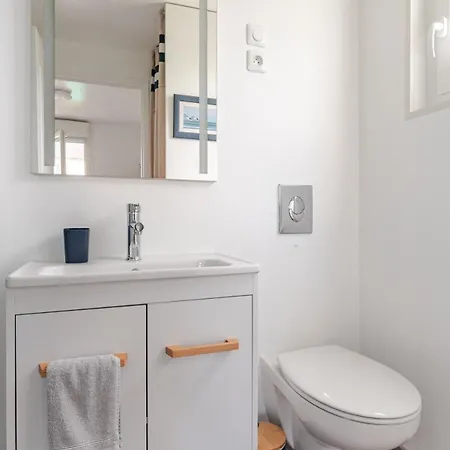 Sardine Argentee A 100m Surf Randos Gr 223 Jardin Apartment Surtainville